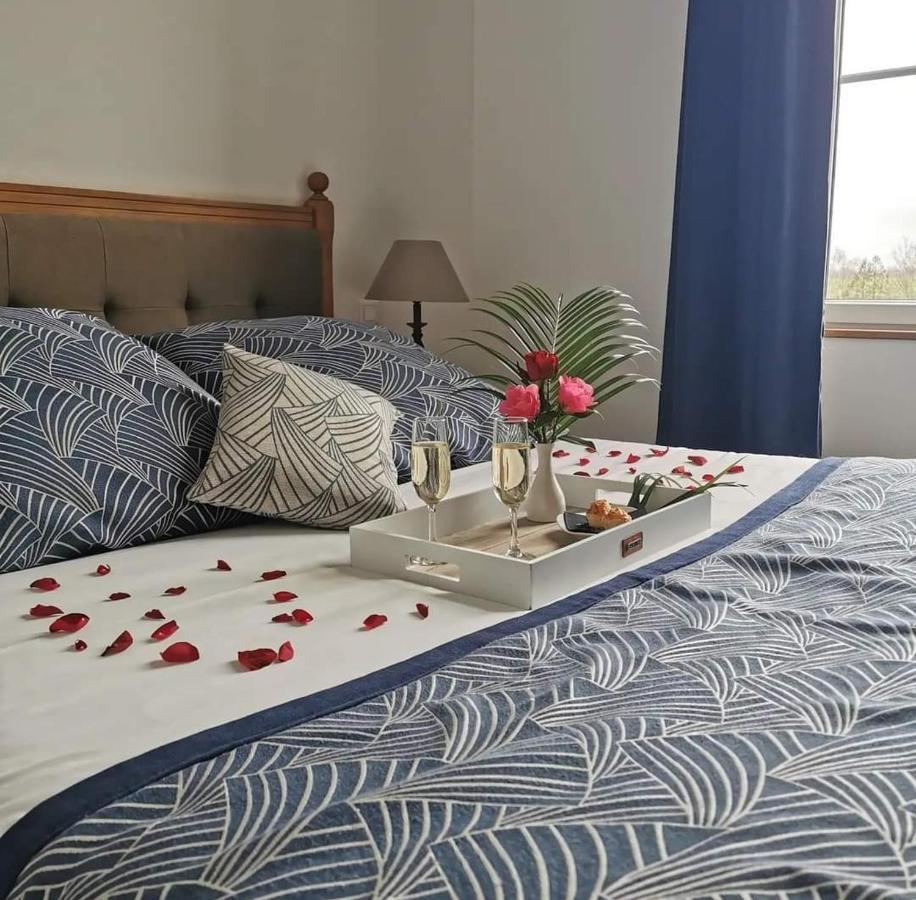 Buléon Hotel Le Domaine De La Ferriere מראה חיצוני תמונה